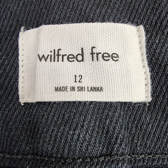 Aritzia Wilfred Free Modern Cargo High Waist Barrel Leg Pant Black Size 12 - Picture 3 of 13